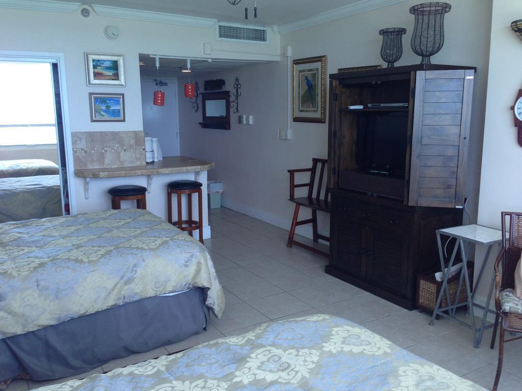 Ocean Front Studio Units Маямі-Біч Екстер'єр фото